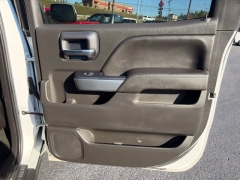 Used 2017  Chevrolet Silverado 1500 4WD Crew Cab LT at Clutts Auto Sales near Hazard&comma; KY
