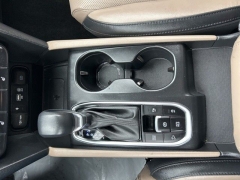 Used 2020  Hyundai Santa Fe 4d SUV AWD SEL 2&period;0T at Clutts Auto Sales near Hazard&comma; KY