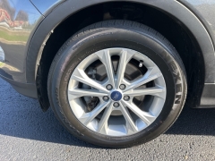 Used 2018  Ford Escape 4d SUV 4WD SEL at Clutts Auto Sales near Hazard, KY