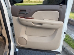 Used 2013  Chevrolet Avalanche 4d SUV 4WD LTZ at Clutts Auto Sales near Hazard&comma; KY