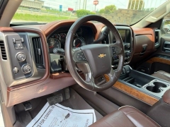 Used 2017  Chevrolet Silverado 1500 4WD Crew Cab High Country at Clutts Auto Sales near Hazard&comma; KY