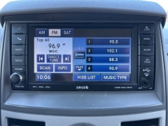 Used 2010  Chrysler Town & Country 4d Wagon Touring at Clutts Auto Sales near Hazard&comma; KY