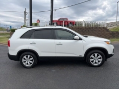Used 2013  Kia Sorento 4d SUV AWD LX V6 at Clutts Auto Sales near Hazard&comma; KY