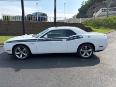 Used 2011  Dodge Challenger 2d Coupe R&sol;T at Clutts Auto Sales near Hazard&comma; KY