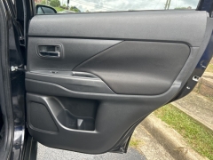 Used 2016 Mitsubishi Outlander 4d SUV AWC SE at Clutts Auto Sales near Hazard, KY