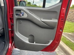 Used 2019 Nissan Frontier 4WD Crew Cab PRO-4X Auto at Clutts Auto Sales near Hazard, KY