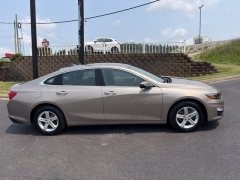 Used 2022  Chevrolet Malibu 4dr Sdn LS w&sol;1FL at Clutts Auto Sales near Hazard&comma; KY