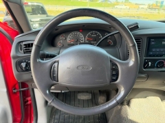 Used 2002  Ford F-150 4WD SuperCrew XLT at Clutts Auto Sales near Hazard&comma; KY