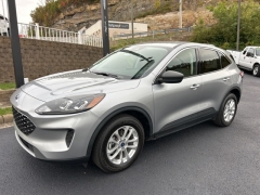 Used 2022 Ford Escape SE AWD at Clutts Auto Sales near Hazard, KY