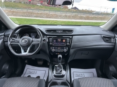 Used 2018  Nissan Rogue 4d SUV AWD SV at Clutts Auto Sales near Hazard, KY