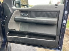 Used 2004  Ford F-150 4WD Supercab XL Longbed at Clutts Auto Sales near Hazard&comma; KY