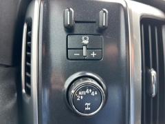 Used 2017  Chevrolet Silverado 1500 4WD Crew Cab LT at Clutts Auto Sales near Hazard&comma; KY