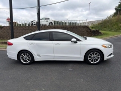 Used 2017  Ford Fusion 4d Sedan SE 2&period;5L at Clutts Auto Sales near Hazard&comma; KY