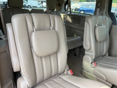Used 2015 Chrysler Town & Country 4d Wagon Touring at Clutts Auto Sales near Hazard, KY