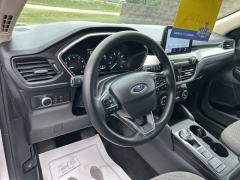 Used 2020 Ford Escape 4d SUV AWD SE at Clutts Auto Sales near Hazard, KY