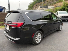 Used 2023  Chrysler Pacifica Touring FWD at Clutts Auto Sales near Hazard&comma; KY