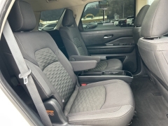 Used 2022  Nissan Pathfinder SV 4WD at Clutts Auto Sales near Hazard&comma; KY