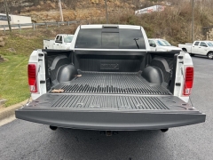 Used 2018  Ram 1500 4WD Crew Cab Laramie at Clutts Auto Sales near Hazard&comma; KY