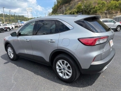 Used 2022  Ford Escape SE AWD at Clutts Auto Sales near Hazard&comma; KY