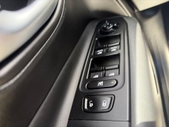 Used 2022  Jeep Renegade Latitude 4x4 at Clutts Auto Sales near Hazard&comma; KY