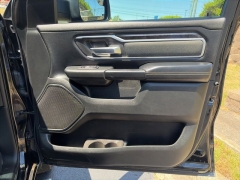 Used 2019  Ram 1500 4WD Crew Cab Big Horn&sol;Lone Star at Clutts Auto Sales near Hazard&comma; KY