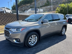 Used 2018 Chevrolet Traverse 4d SUV AWD LT Cloth w/1LT at Clutts Auto Sales near Hazard, KY