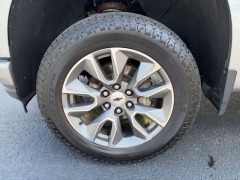 Used 2021  Chevrolet Silverado 1500 4WD Crew Cab 147" RST at Clutts Auto Sales near Hazard&comma; KY