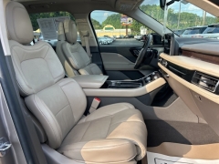 Used 2020 Lincoln Aviator 4d SUV AWD Reserve at Clutts Auto Sales near Hazard, KY