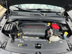 Used 2020 Jeep Compass 4d SUV 4WD Latitude Altitude at Clutts Auto Sales near Hazard, KY