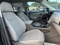Used 2018 Chevrolet Traverse 4d SUV AWD LT Cloth w/1LT at Clutts Auto Sales near Hazard, KY