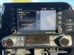 Used 2022  Toyota Highlander XLE AWD at Clutts Auto Sales near Hazard&comma; KY