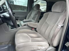 Used 2004  GMC Yukon 4d SUV 4WD SLE at Clutts Auto Sales near Hazard&comma; KY