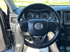 Used 2020 Jeep Cherokee 4d SUV 4WD Trailhawk 3.2L at Clutts Auto Sales near Hazard, KY
