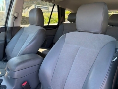 Used 2012  Hyundai Santa Fe 4d SUV FWD SE at Clutts Auto Sales near Hazard&comma; KY