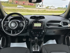 Used 2021 Jeep Renegade Latitude 4x4 at Clutts Auto Sales near Hazard, KY