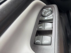 Used 2020  Chevrolet Equinox 4d SUV AWD LT w&sol;1LT at Clutts Auto Sales near Hazard&comma; KY