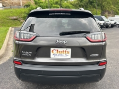 Used 2019 Jeep Cherokee 4d SUV 4WD Latitude Plus 2.4L at Clutts Auto Sales near Hazard, KY