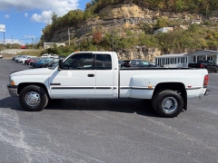 Used 2002  Dodge Ram 3500 2WD Quad Cab SLT at Clutts Auto Sales near Hazard&comma; KY