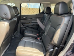 Used 2021  GMC Acadia AWD 4dr AT4 at Clutts Auto Sales near Hazard&comma; KY