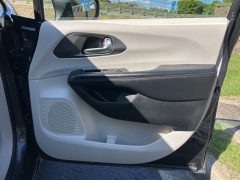 Used 2020 Chrysler Pacifica 4d Wagon Touring L at Clutts Auto Sales near Hazard, KY