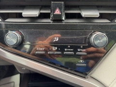Used 2021  Toyota Camry SE Auto at Clutts Auto Sales near Hazard&comma; KY