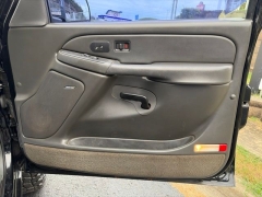 Used 2004  GMC Sierra 2500 4WD Crew Cab HD at Clutts Auto Sales near Hazard&comma; KY