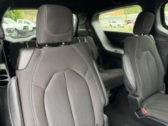 Used 2023  Chrysler Pacifica Touring FWD at Clutts Auto Sales near Hazard&comma; KY
