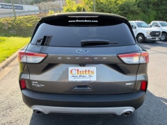 Used 2020  Ford Escape 4d SUV AWD SE at Clutts Auto Sales near Hazard&comma; KY