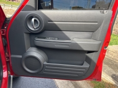 Used 2011  Dodge Nitro 4d SUV 4WD Heat at Clutts Auto Sales near Hazard, KY