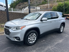 Used 2021 Chevrolet Traverse AWD 4dr LT Cloth w/1LT at Clutts Auto Sales near Hazard, KY