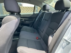 Used 2015 Chevrolet Cruze 4d Sedan LT w/1LT Auto at Clutts Auto Sales near Hazard, KY