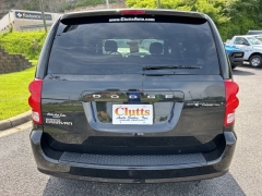 Used 2017 Dodge Grand Caravan 4d Wagon SE at Clutts Auto Sales near Hazard, KY