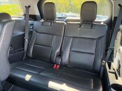 Used 2022  Ford Explorer XLT 4WD at Clutts Auto Sales near Hazard&comma; KY