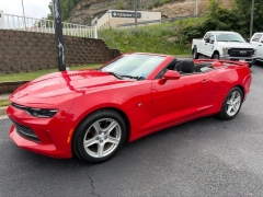 Used 2019  Chevrolet Camaro 2d Convertible 1LT V6 at Clutts Auto Sales near Hazard&comma; KY